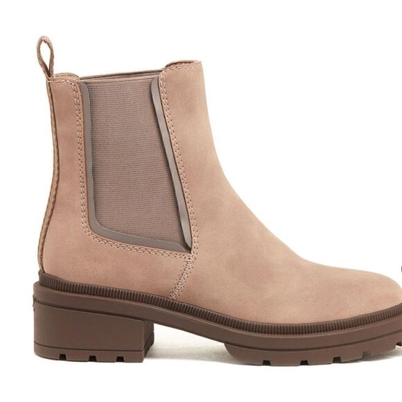 NWOT Rocket Dog IGGIE TAUPE CHELSEA BOOT 6.5 - Picture 2 of 15